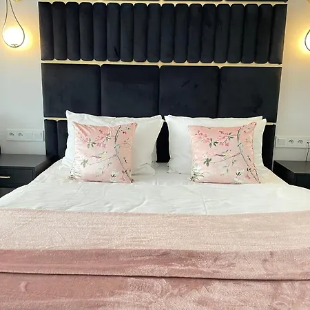 Solne A033 Z Klimatyzacja I Ogrodem Solny דירה קולובז'ג